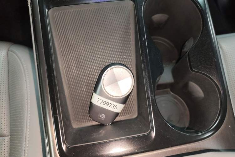 Used Nio ES8 2020 415 km Range 6-Seater Version