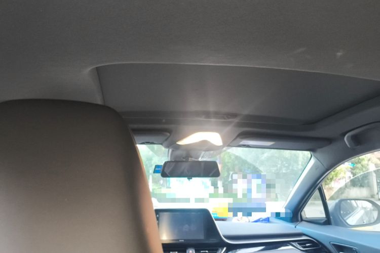 Used Toyota IZOA 2021 2.0L Yichi SPORT
