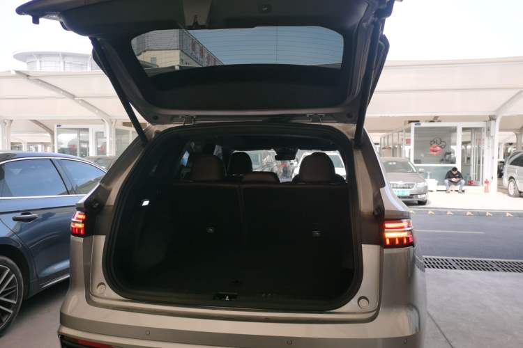 Used Geely Auto Monjaro L 2021 2.0TD DCT EVO Two-Wheel-Drive Flagship Version
