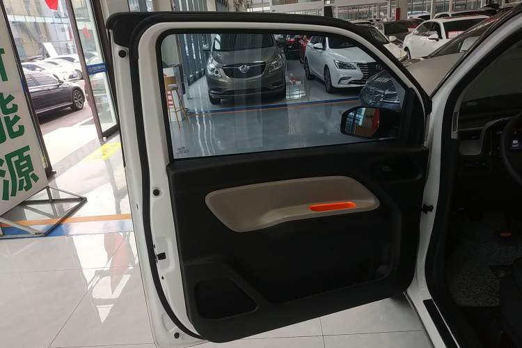 Used Wuling Hongguang MINIEV 2020 Zizai Version Lithium-NMC