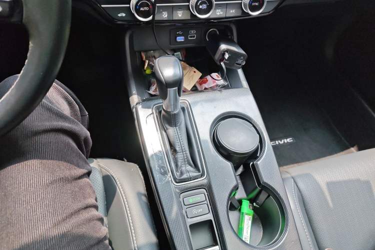 Used Honda Civic 2022 240TURBO CVT Dynamic Control Version
