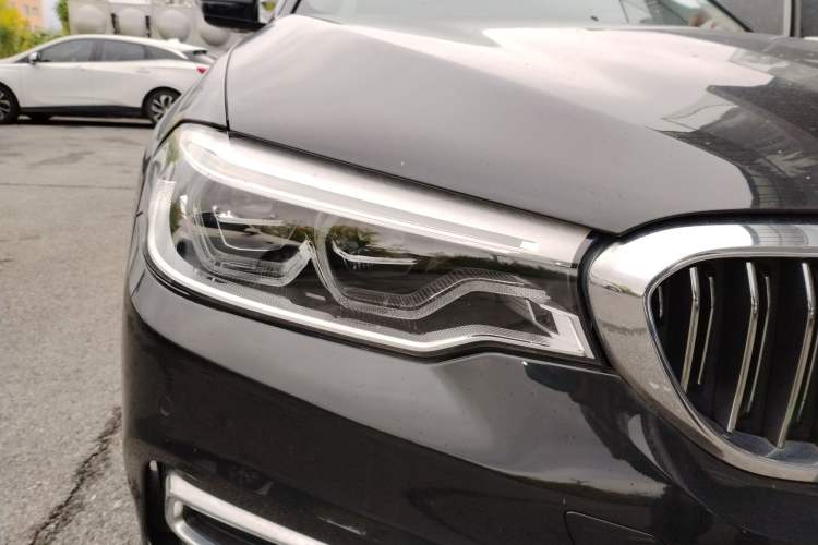 Used BMW 5 Series New Energy 2020 Mileage Upgrade Version 530Le Luxury Package