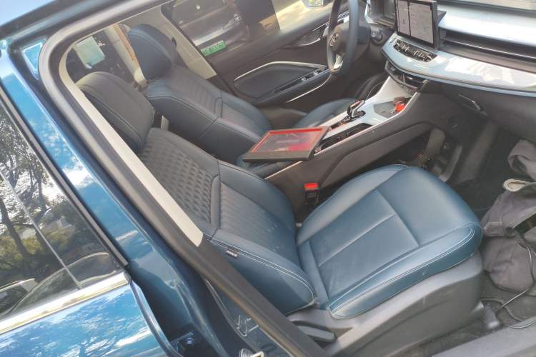 Used Geely Auto Jiajie 2023 Geely Jiaji L 1.5TD DCT Luxury Model