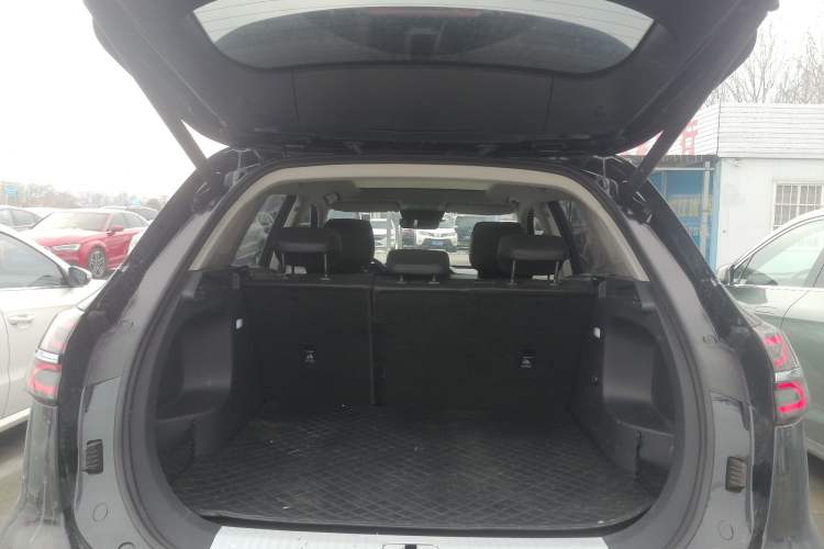 Used Hongqi HS5 2023 2.0T Four-Wheel Drive Flagship Pro Edition