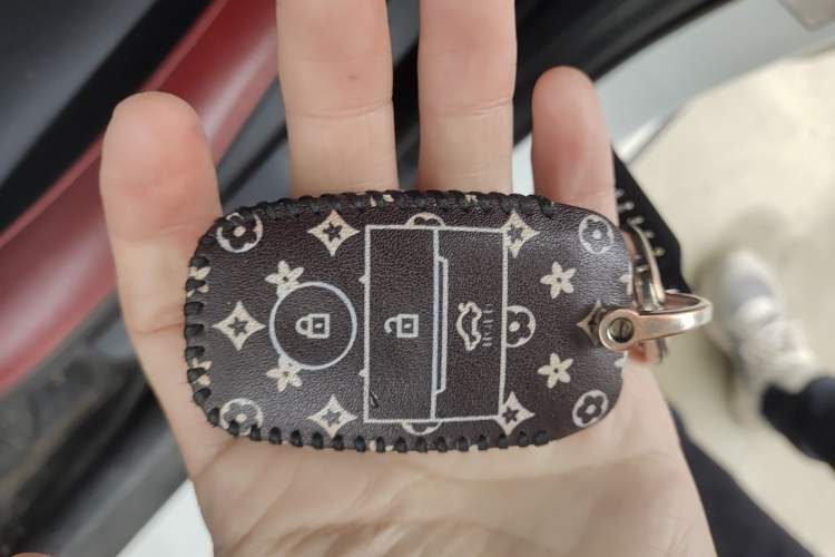 Used Kia KX Cross 2018 1.6L Automatic Dynamic Sunroof Version
