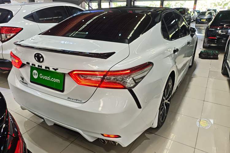 Used Toyota Camry 2019 2.5S FENGSHANG Version China VI Standard