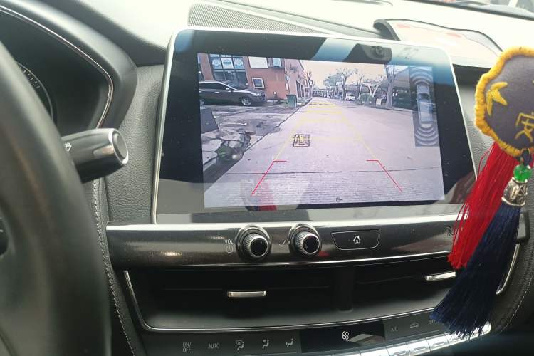 Used Cadillac CT5 2021 28T Fashion Edition Audio And AC Panel