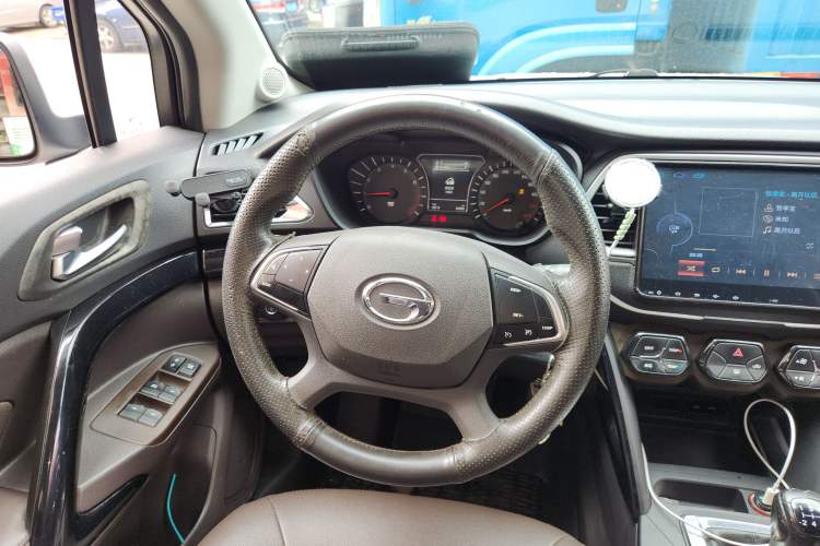 Used GAC Trumpchi GS4 2017 200T Manual Two-Wheel Drive Elite Edition
