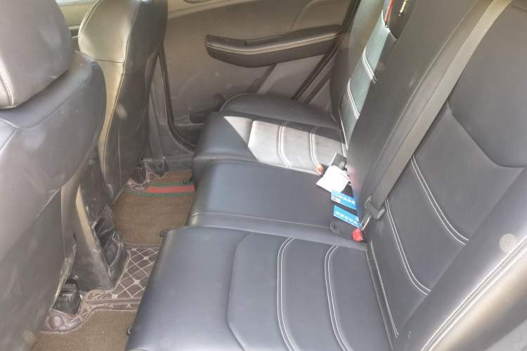 Used BYD Yuan New Energy 2019 EV535 Smart Connect Trendsetting Model Left Rear Seat