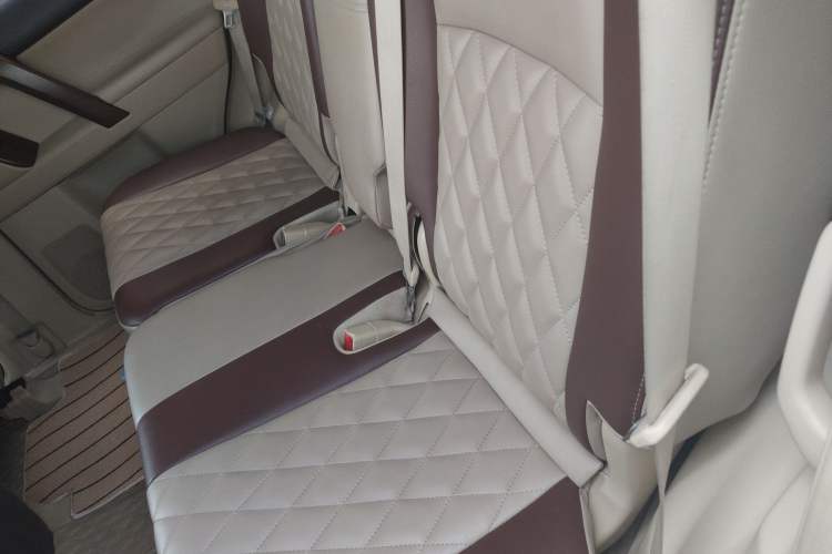 Used Toyota Prado 2014 2700 TX 7-Seater Middle East Version