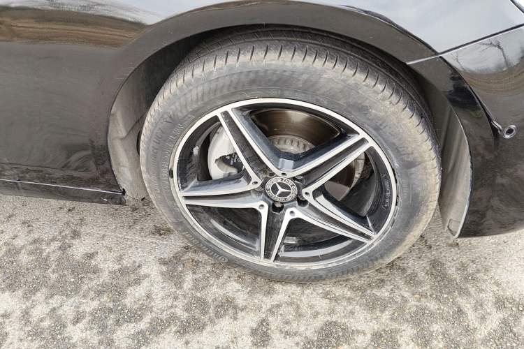 Used Mercedes-Benz E-Class (Import) 2020 E 260 Sport Edition