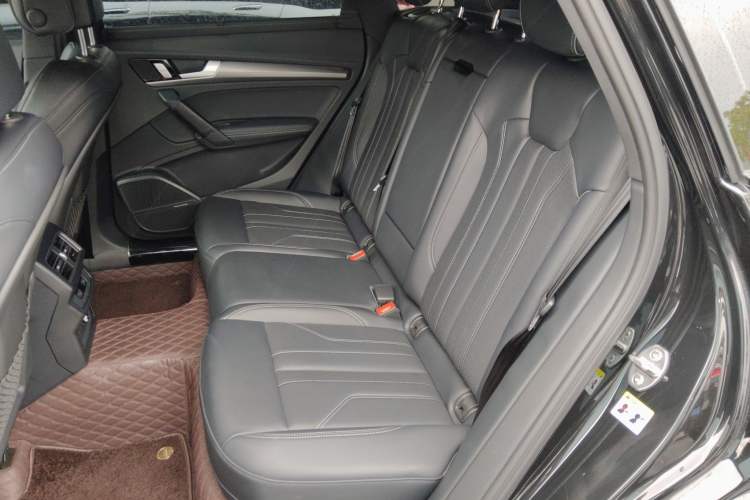 Used Audi Q5L 2025 quattro 45th Anniversary Edition 45 TFSI Luxury Dynamic Model