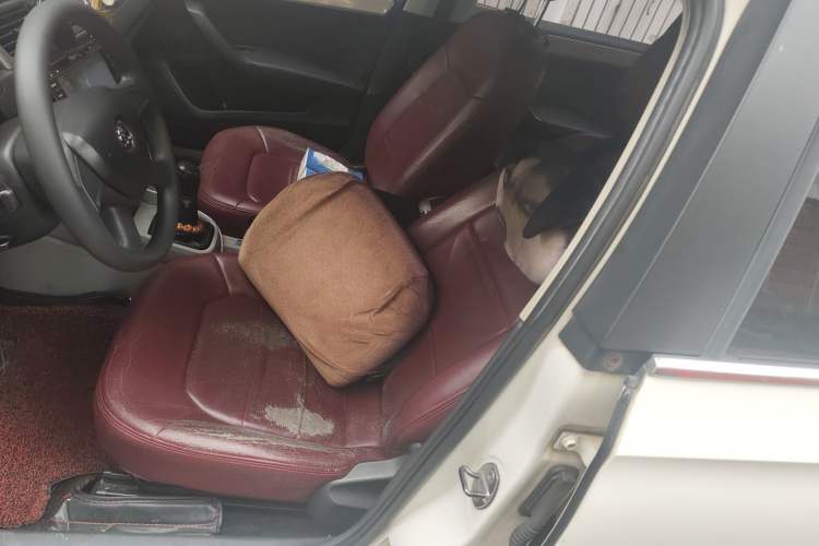 Used Skoda Rapid 2013 1.4L Manual Enjoyment Model Left Front Seat