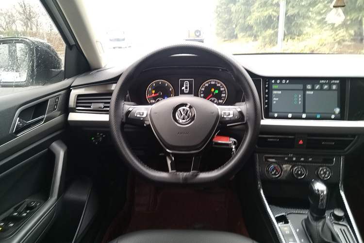 Used Volkswagen Lavida 2019 1.5L Automatic Comfort Edition China VI Standard