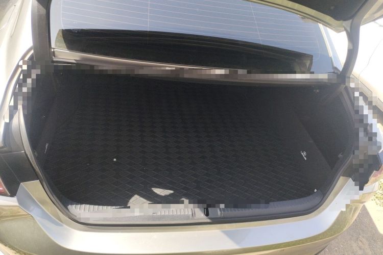 Used Lexus ES 2025 300h Deluxe Edition
