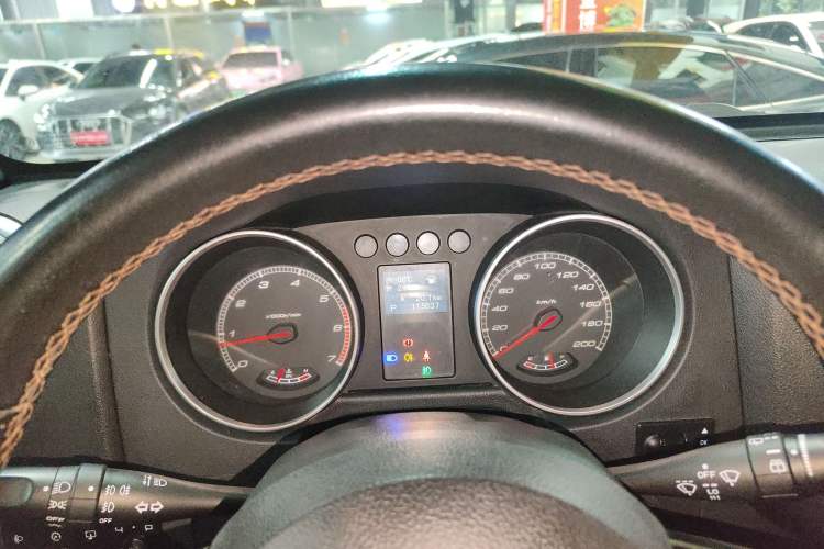 Used BAIC Off-Road BJ40 2016 40L 2.3T Automatic All-Wheel Drive Premium Edition