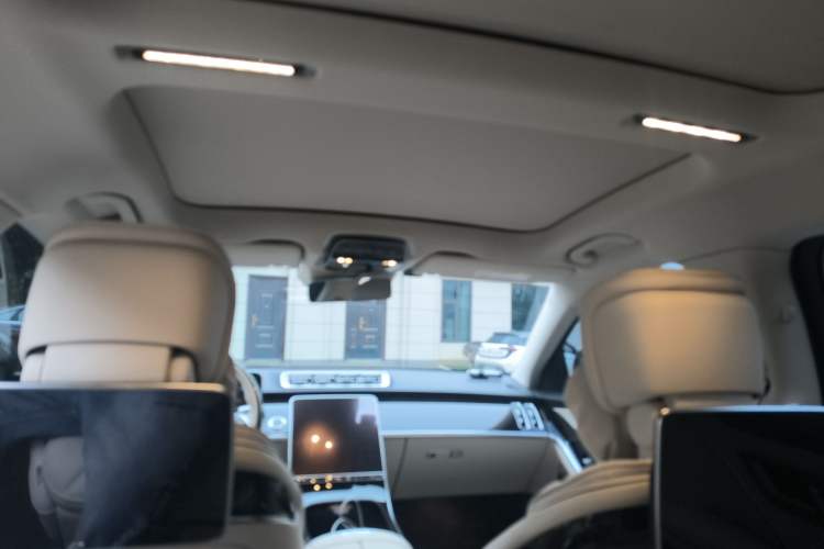 Used Mercedes-Benz Maybach S-Class 2023 S 480 4MATIC Headliner