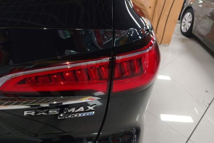 Used Roewe RX5 MAX 2021 Supreme Series 400TGI Automatic Smart Cabin Prestige Edition
