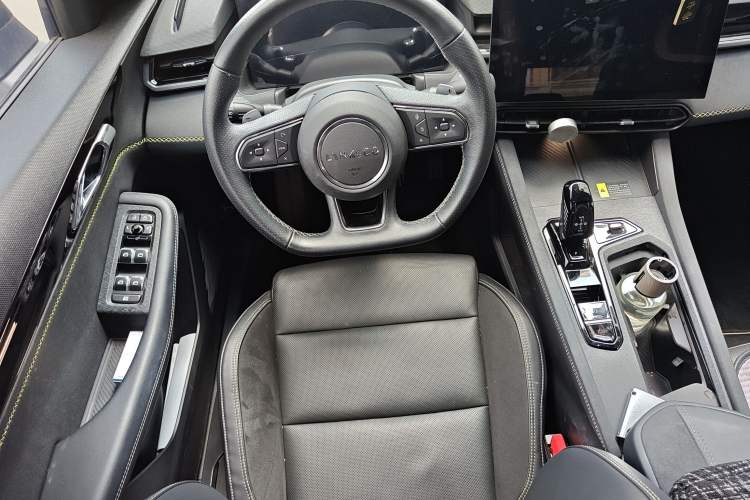 Used Lynk & Co 03 2023 2.0TD DCT JingPro