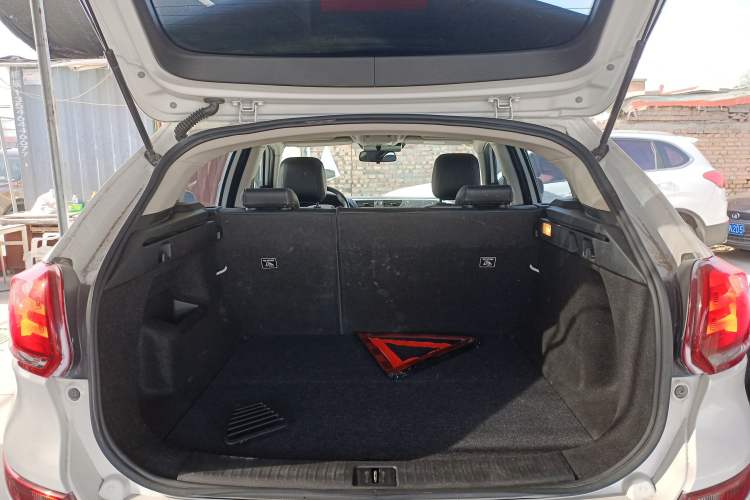 Used Qoros 5 2018 Revised Version 1.6T Automatic Leading Edition