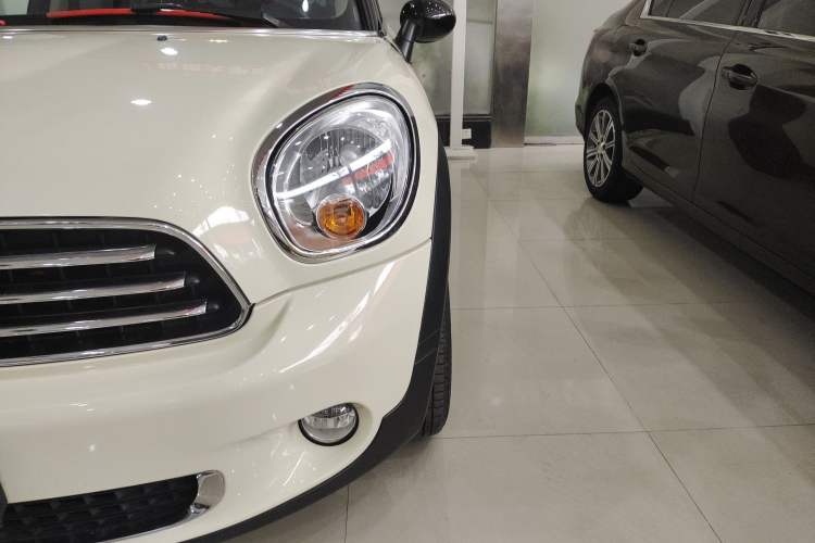Used MINI Countryman 2014 1.6L COOPER Fun
