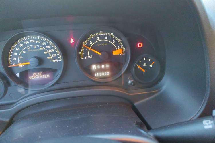 Used Jeep Compass 2013 2.4L four-wheel-drive sport version