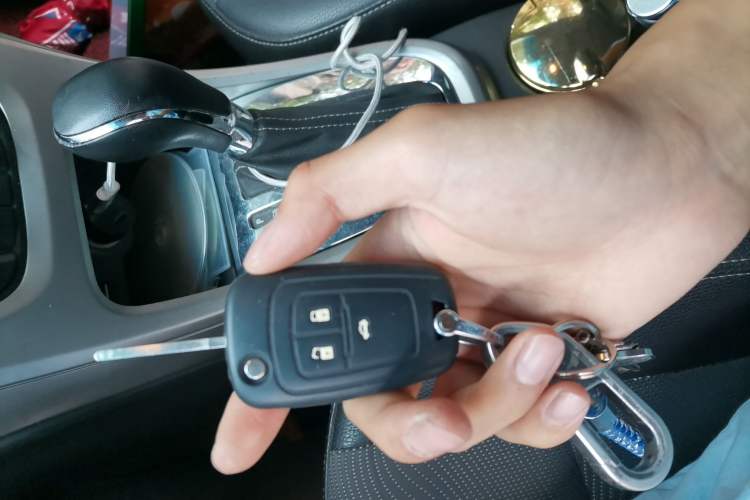 Used Buick GT 2014 XT 1.6L Automatic Fashion Edition Vehicle Key