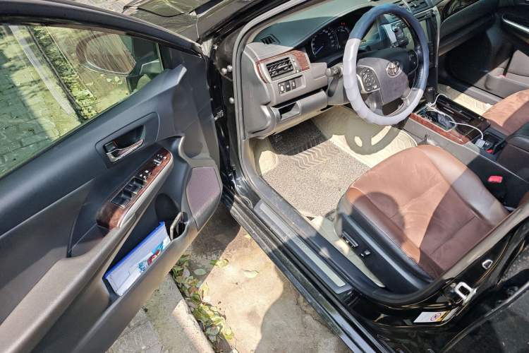 Used Toyota Camry 2016 2.5G 10th Anniversary Deluxe Navigation Edition