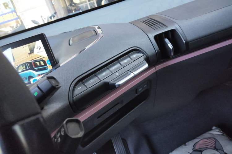 Used Baojun E300 2020 Starry Intelligence Edition
