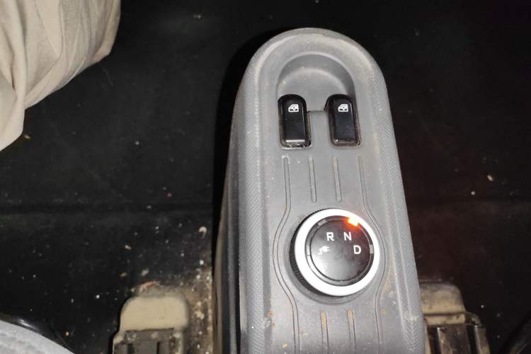 Used Wuling Hongguang MINIEV 2022 Macaron Premium Model – Lithium Iron Phosphate