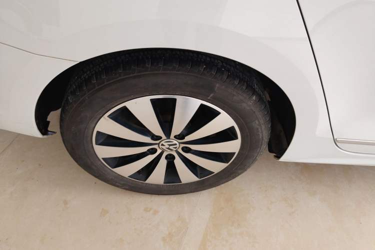 Used Volkswagen Sagitar 2018 1.6L Automatic Comfort Model Exterior 3