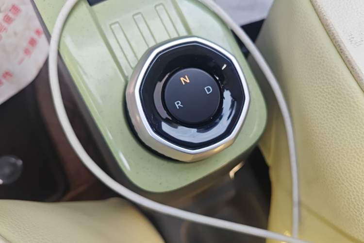 Used Geely Galaxy Panda 2024 Panda Mini 200km Endurance Bear