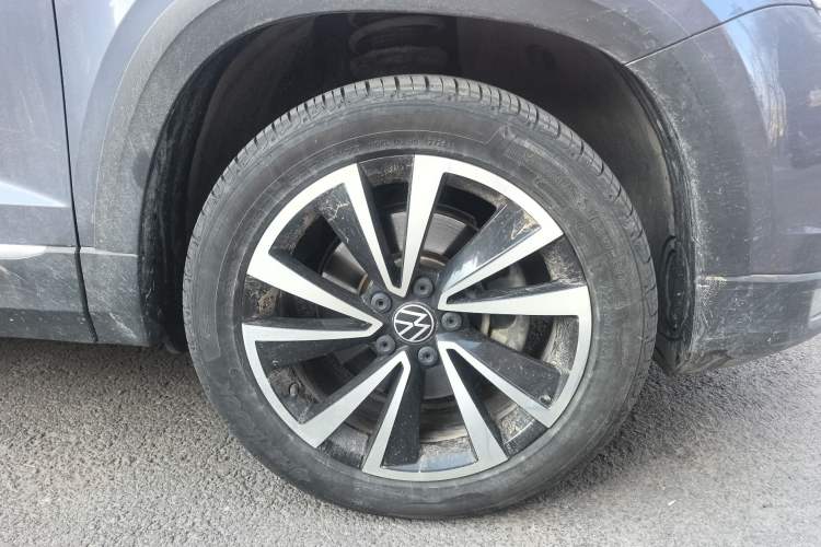 Used Volkswagen Tharu 2021 330TSI All-Wheel Drive Luxury PLUS Version
