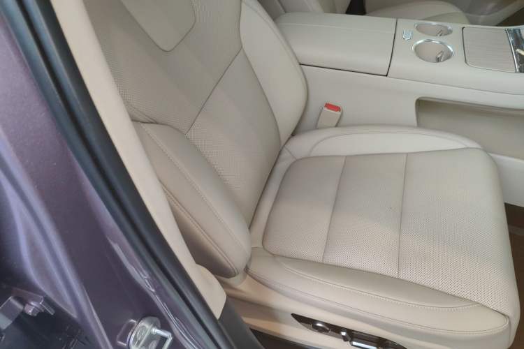 Used Hima AITO M5 2025 Extended-Range Ultra All-Wheel-Drive Version
