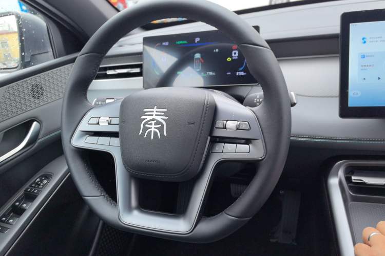 Used BYD Qin PLUS 2026 DM-i 128KM Progressive Model Steering Wheel