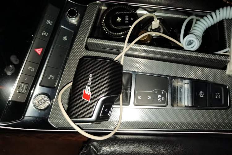 Used Audi A6L 2019 45 TFSI Prestige Dynamic Edition Gear Lever