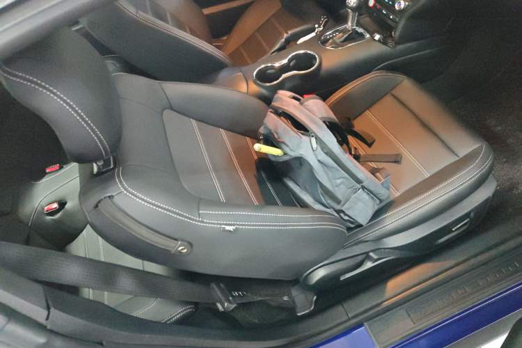 Used Ford Mustang 2015 2.3T Automatic U.S.-Spec Version