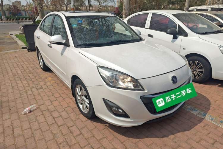 Used CHANGAN Alsvin V5 2012 1.5L Manual Sport Version China IV Standard
