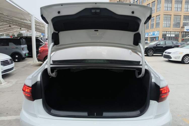 Used Volkswagen Sagitar 2020 280TSI DSG Comfort Version China VI Standard
