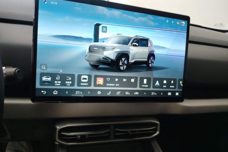 Used Formula Leopard Titanium 3 2025 501 km All-Wheel Drive Intelligent Driving Max Edition