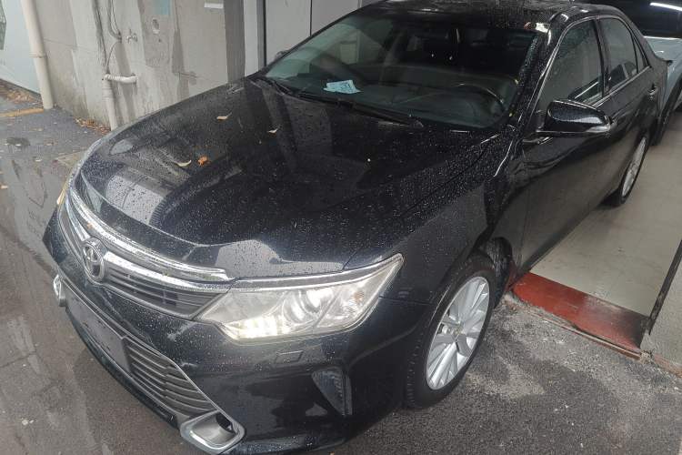 Used Toyota Camry 2015 2.5G Luxury Navigation Edition