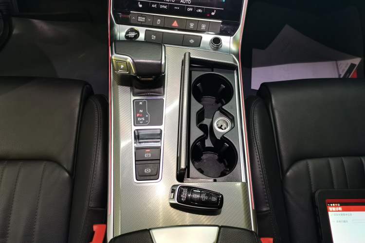 Used Audi A6L 2022 45 TFSI Prestige Elegant Edition
