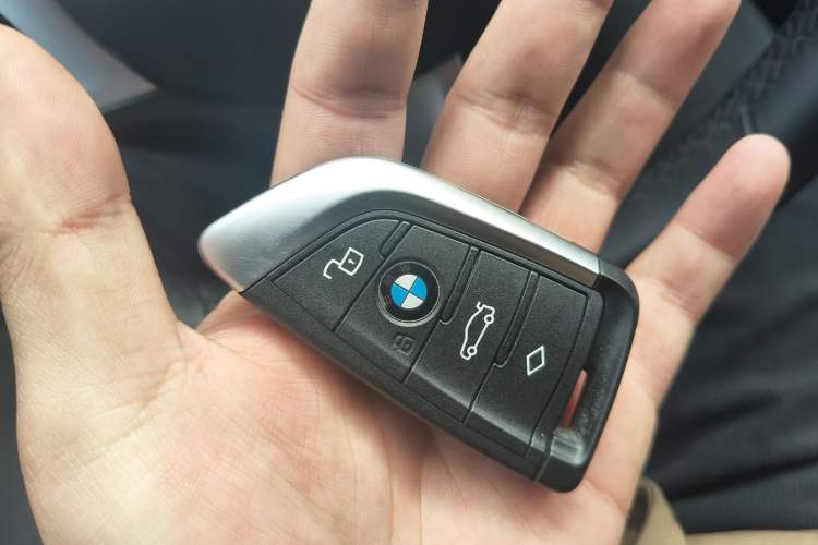Used BMW i3 2024 eDrive 35 L
