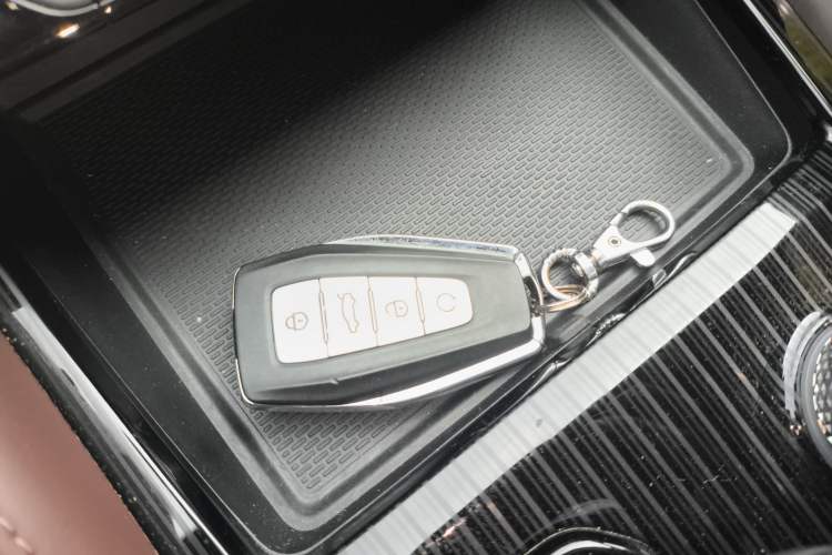 Used Geely Auto Monjaro L 2021 2.0TD DCT EVO Two-Wheel Drive Prestige Version
