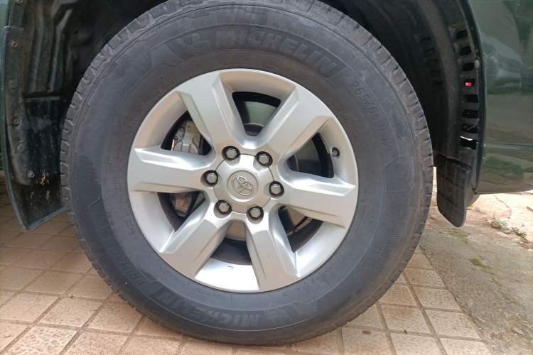 Used Toyota Prado 2016 2.7L Automatic Standard Edition