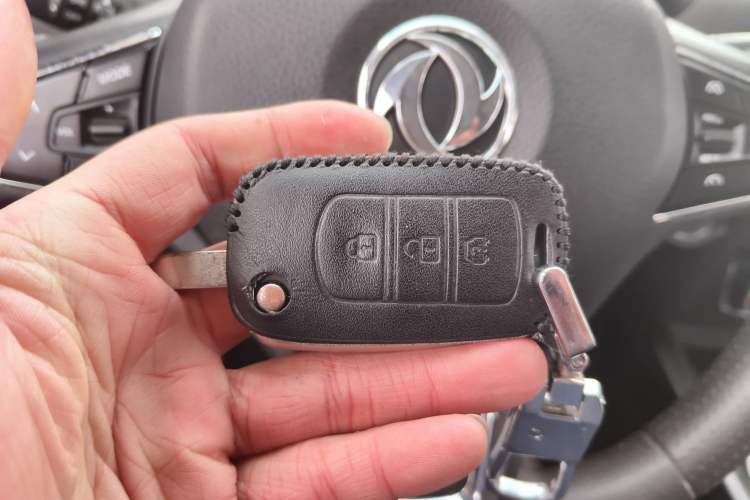 Used Dongfeng Fengon S560 2019 1.8L Manual Urban Model