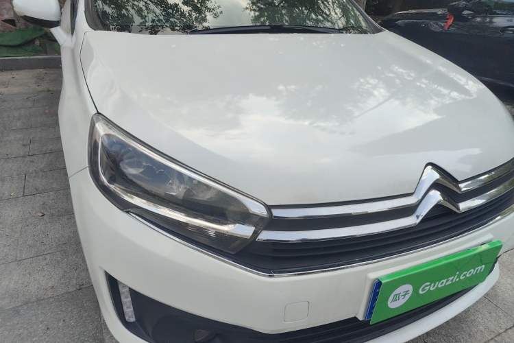 Used Citroen C4 Sega 2018 1.6L Manual Luxury Model Right Front Headlight