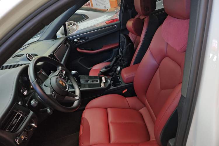 Used Porsche Macan 2022 Macan 2.0T
