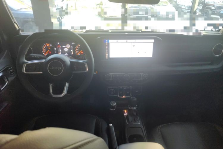 Used Jeep Wrangler 2024 2.0T Sahara Four-Door Edition
