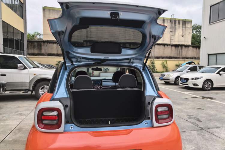 Used ORA Black Cat 2022 301km "Cute Pet" Version – Lithium Iron Phosphate